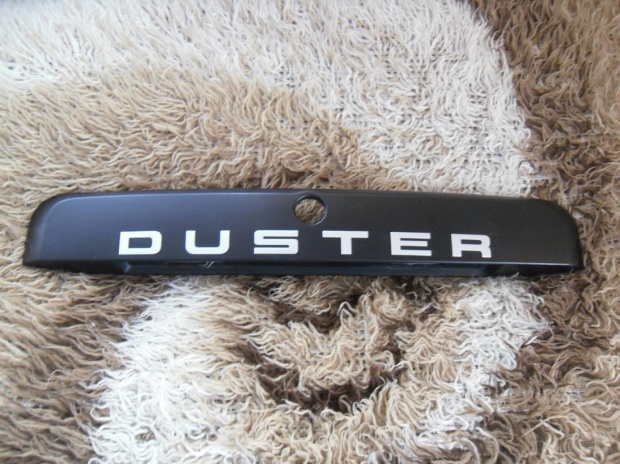 Dacia Duster nakładka tylnej klapy