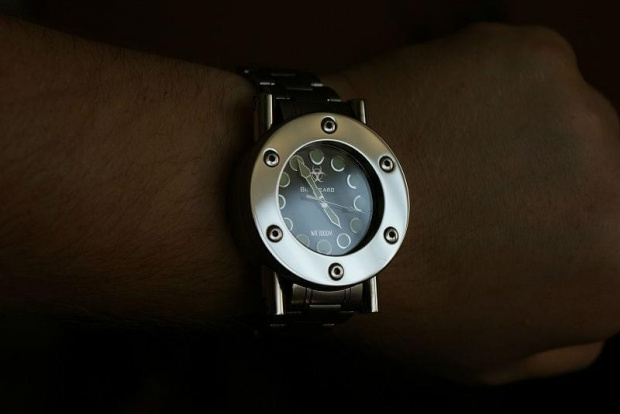 ICE zegarek handmade Biohazard 01