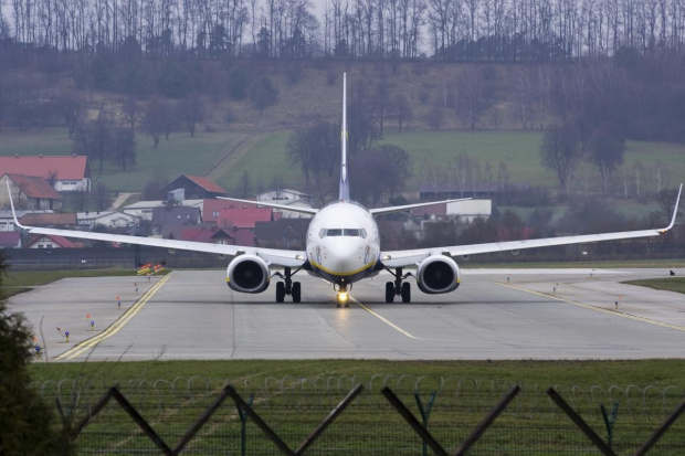 Boeing 737 -8AS
Ryanair #lotnictwo #samoloty #pentax #spotting #EpktSpotters