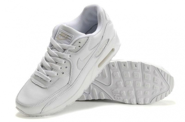 lol nike white