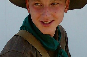 zdjęcie #kot #mężczyźni #skaut #sport #strażak