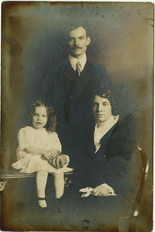 Rodzina Rudnickich z Kielc (Jan i Leokadia oraz Maria)